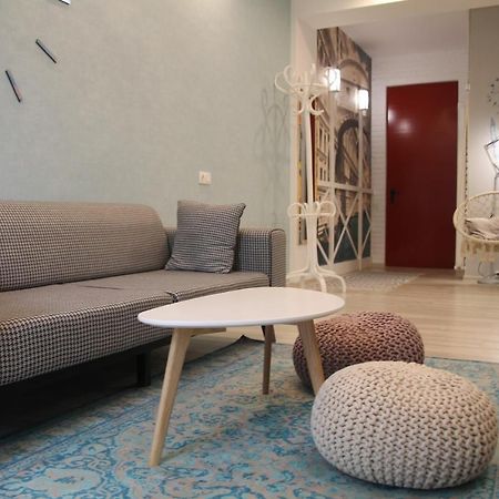 Cozy Apartment In Vake Tbilisi ภายนอก รูปภาพ